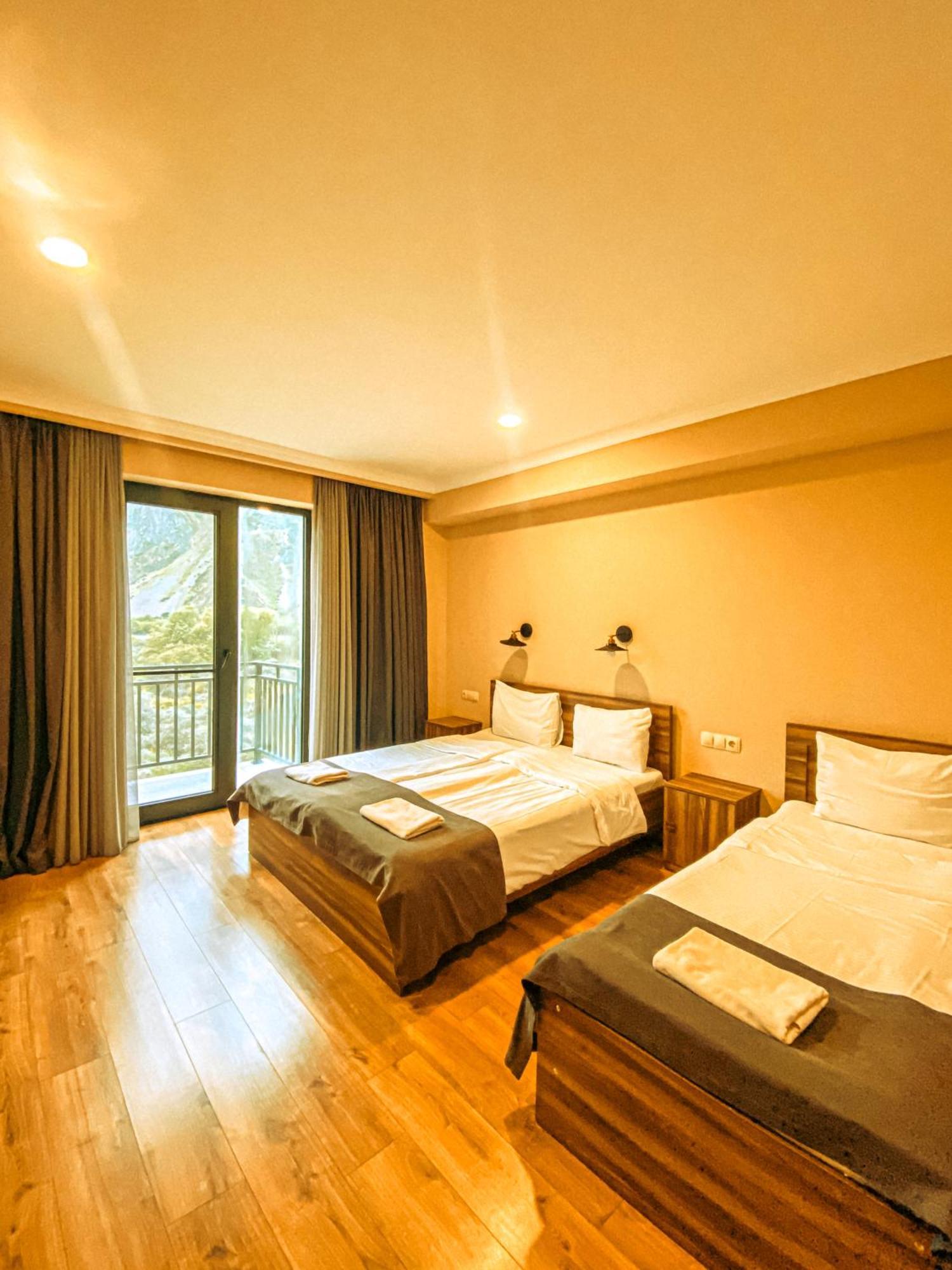 Hotel Gold Kazbegi מראה חיצוני תמונה